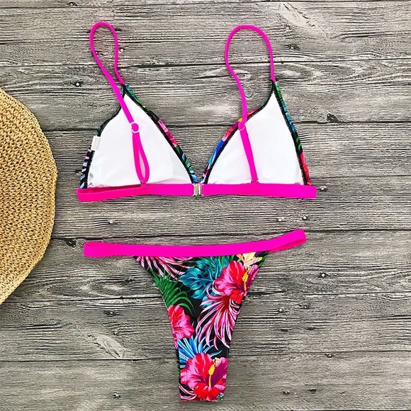❗️2 LEFT❗️ Neon Pink Tropical Bikini Set A - Picture 4 of 4